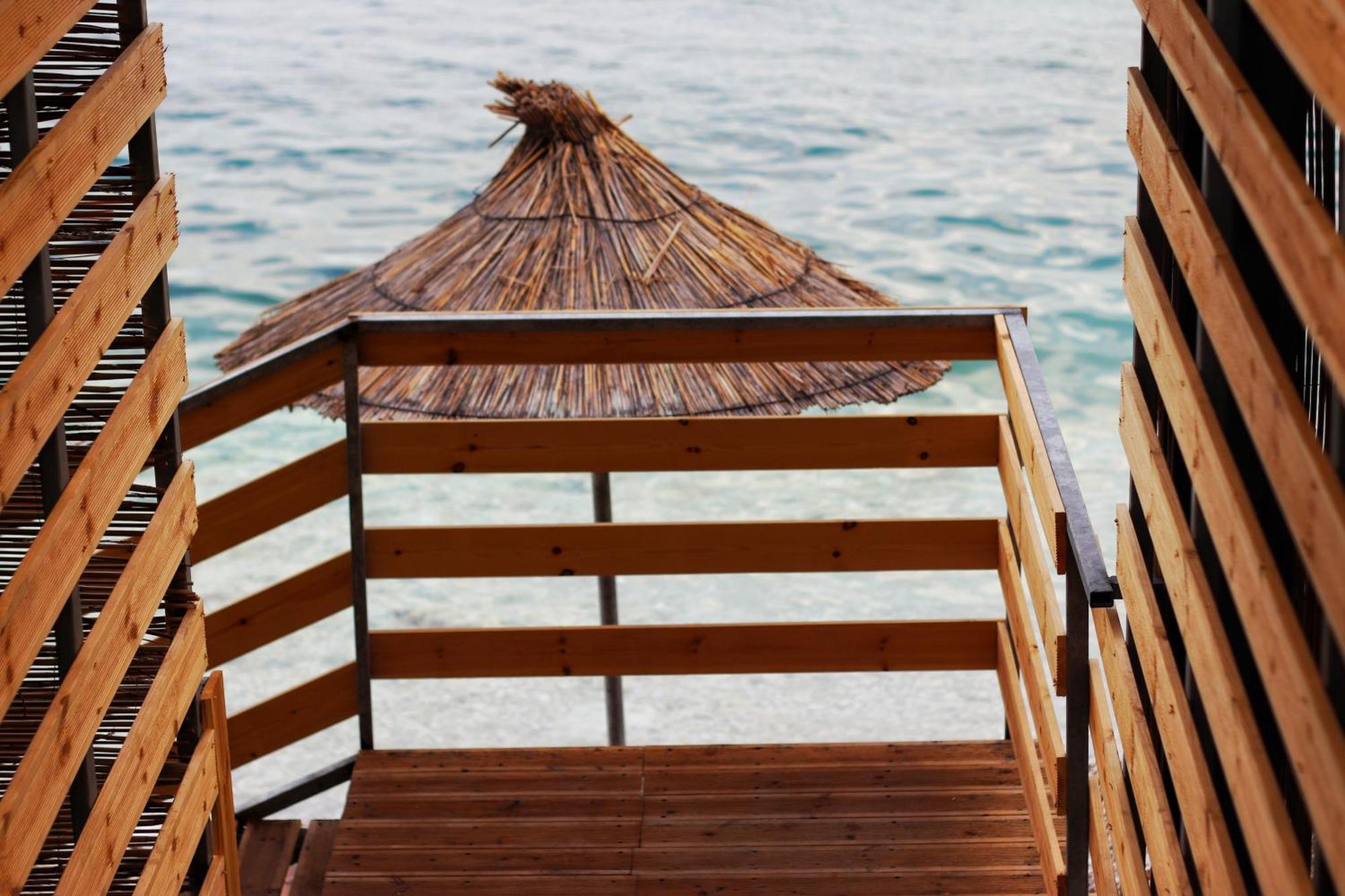 Jad Rooms Sarandë Exterior foto